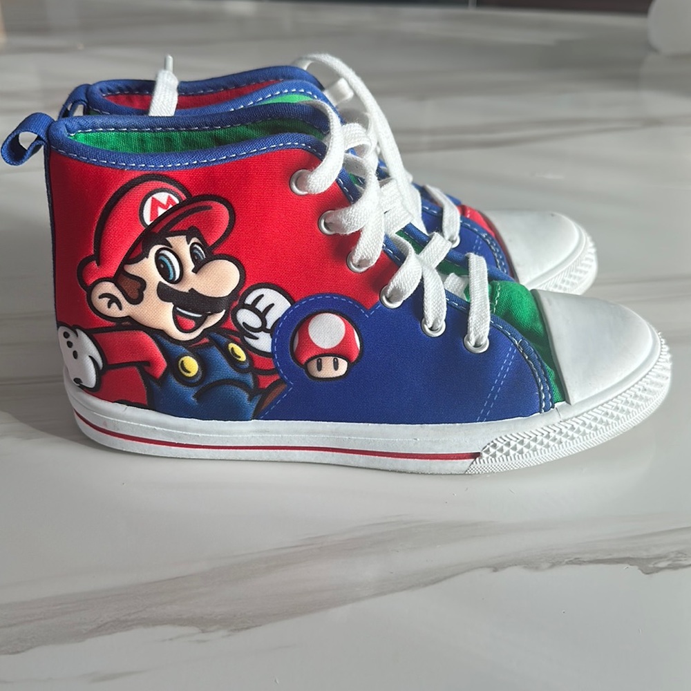 Super Mario Nintendo Sneakers